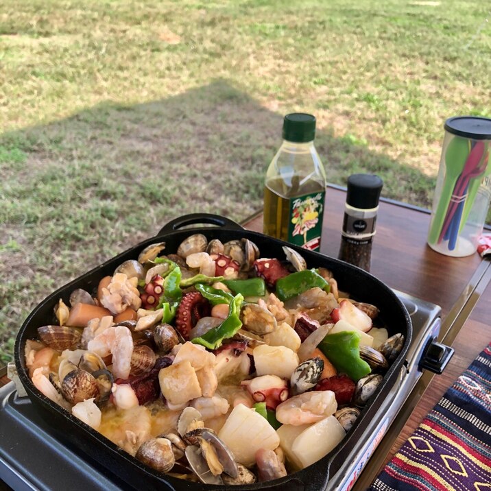 キャンプ飯 鉄板レシピ 簡単アヒージョ レシピ 作り方 By りんりんりん 楽天レシピ キャンプ飯 鉄板レシピ 簡単アヒージョ レシピ 作り方 By りんりんりん 楽天レシピ